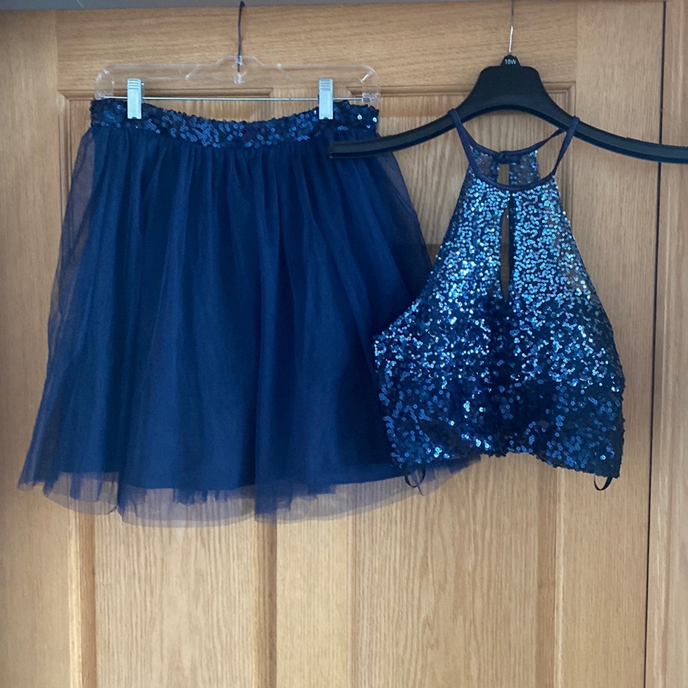 Beautiful 2 piece homecoming dress
